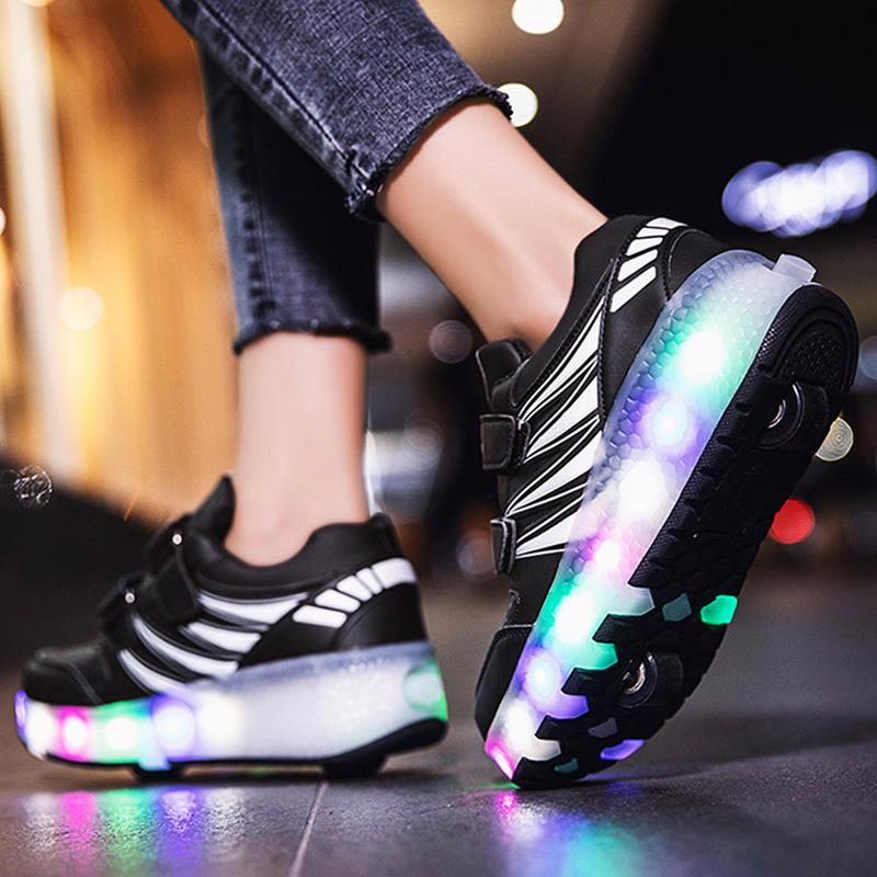 Sparkling Shine LED Shoes with Wheel - Black